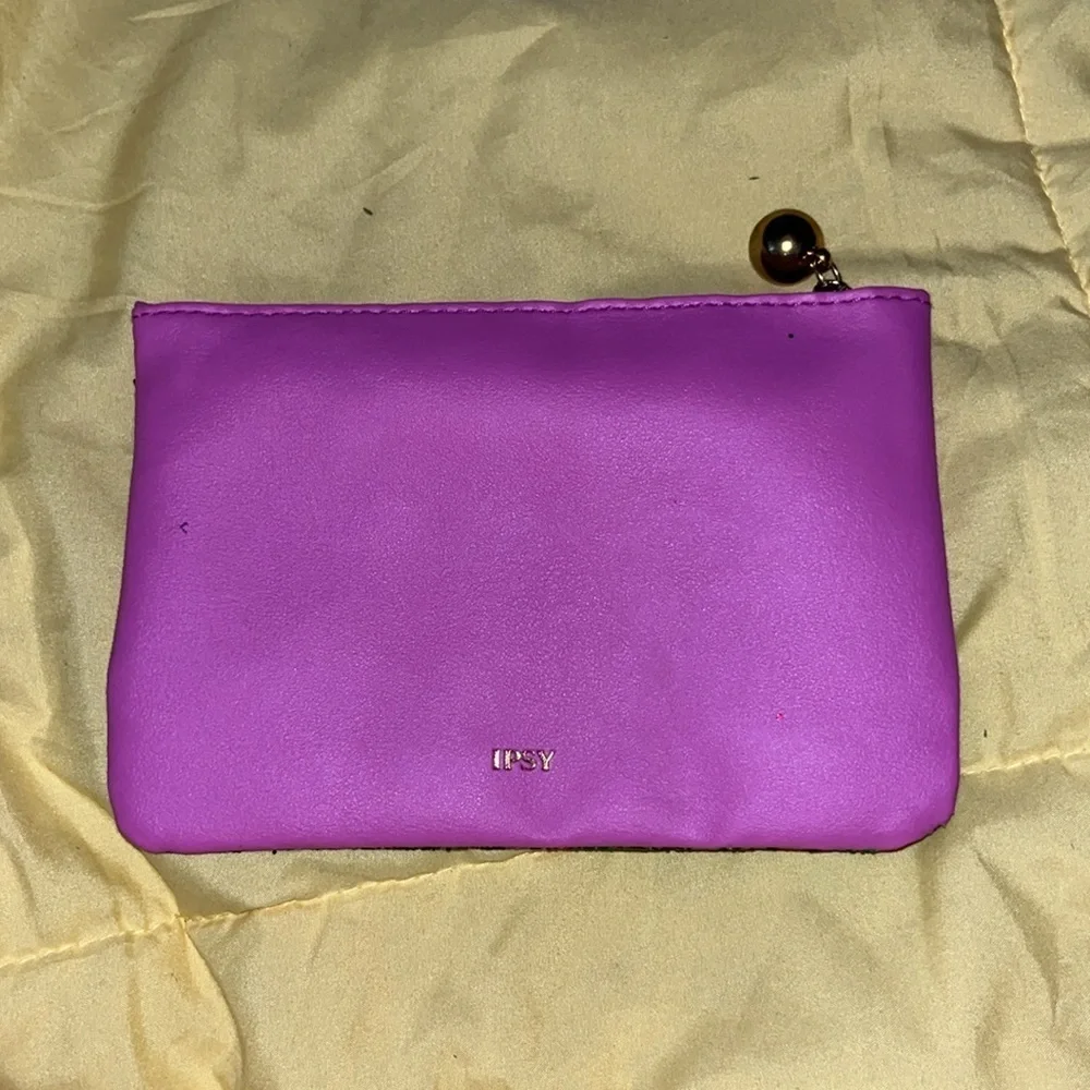 💜 Ipsy December 2023 glam bag